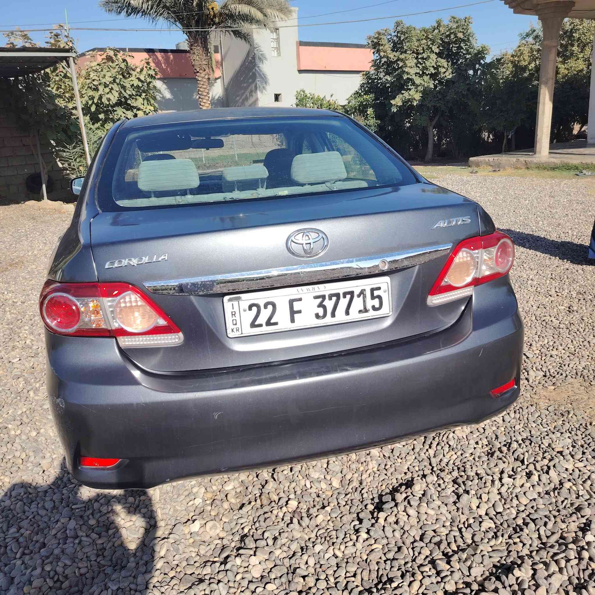 السلام عليكم 
سياره كورلا للبيع موديل 2013
الضرر حادثين مبدل بونيد وجنطه 
وجاملغ الخلفي 2
السعر 95
للإستفسار اكثر الاتصال على الرقم ***********
