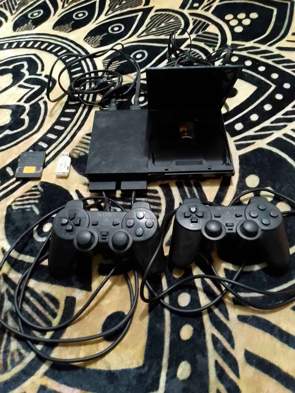 بلي تو2البيع سعر 75وبي مجال شرط الفحص مكان ميسان عماره رقم هاتف ***********
