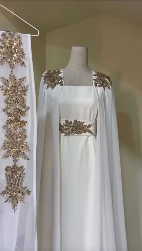 مرحبا بنات عندي فستان عقد اشتريتة من المُصممة شروق عبد المحسن جداً راقي و قماشة ثگيل مبطن ليگرا
ويا شال المهر خامتة جرجيت
قياسة / يلبس من ٣٦ لحد ٤٢ لان بي حزام يخصرة

الفستان جديد و نظيف جداً لبستة بس فترة نص ساعة بين ما عقدت
الڤيديو موضح تفاصيلة و بالحقيقة احلى و قماشة راقي كلش


**إذا كنت صاحب هذا الإعلان وتريد حذفه لأي سبب، رجاءا أرسل رسالة إلى الدعم الفني**