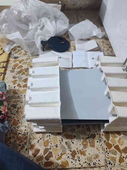 السلام عليكم شباب عندي بلي فايف فات نضيف بلجيس مامستخدم قليل فقط البلي وملحقاتة الأصلي السعر ٥٠٠ وبي مجال مكاني بغداد شعلة
***********
