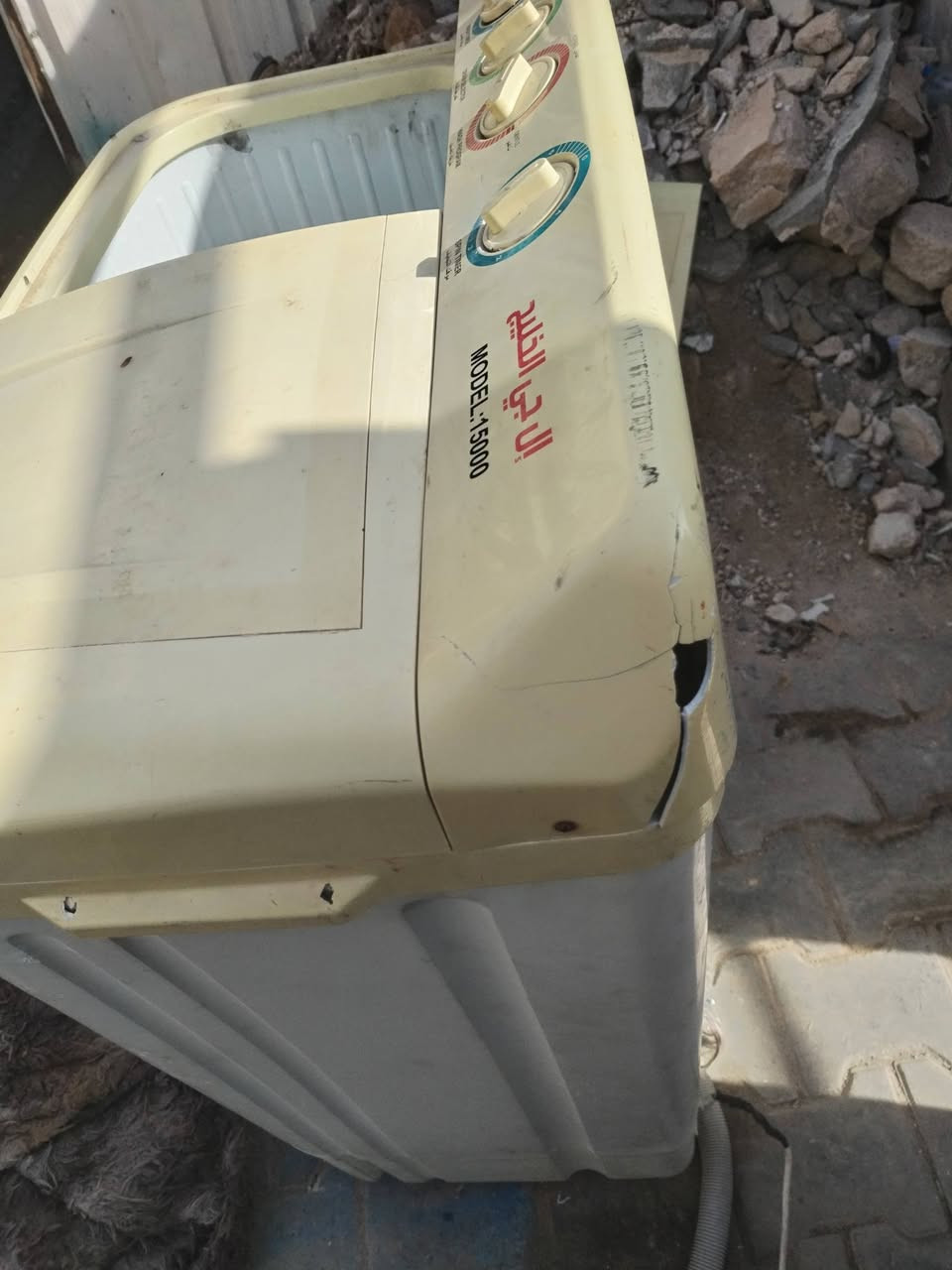 غساله للبيع شرط الشغل ب60 وبيهة مجال ***********
