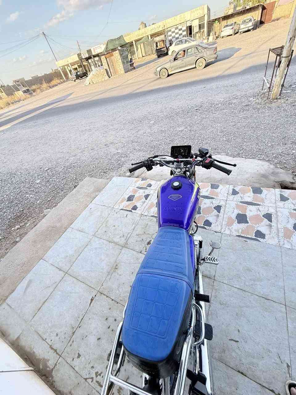 السلام عليكم دراجه سيفان للبيع موديل 2025دراجه نضيفه حيل محرك 150رقمي ‭0771 864 7606‬مكاني جنوب موصل

