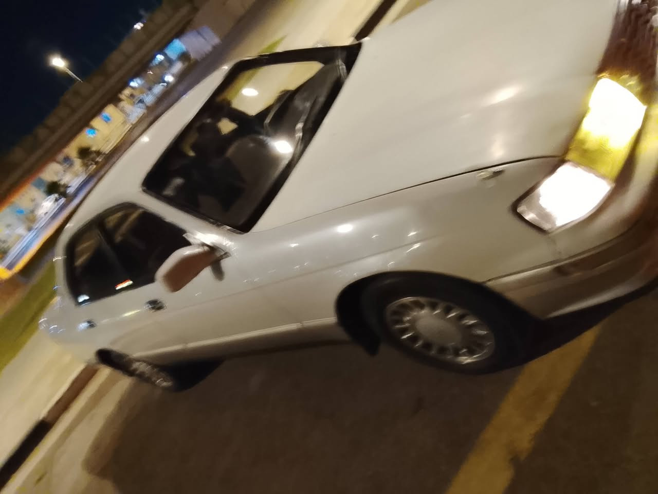 السلام عليكم سياره محافظه البصره سعر 50 بيع ومراوس اسبوع حزام بس ***********
