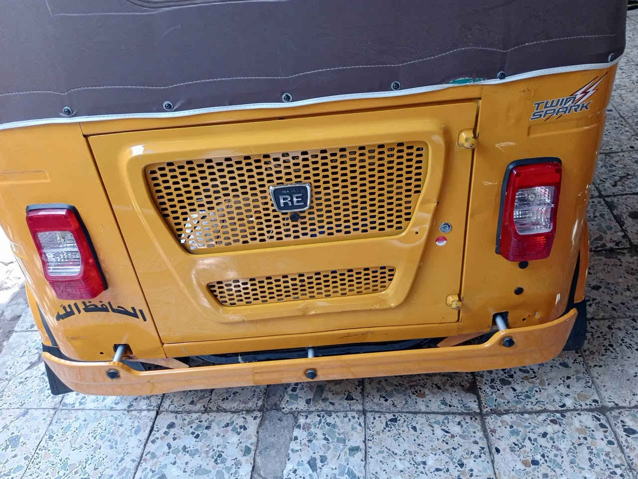 السلام عليكم تكتك موديل ٢١ شهر ١١ بسمي تحويل ثاني يوم كفاله عامه دوس معمره خارجيات فقط الباقي مكفوال تراي مال زيرور مكاني بغداد الحسينيه مال الراشديه ***********
