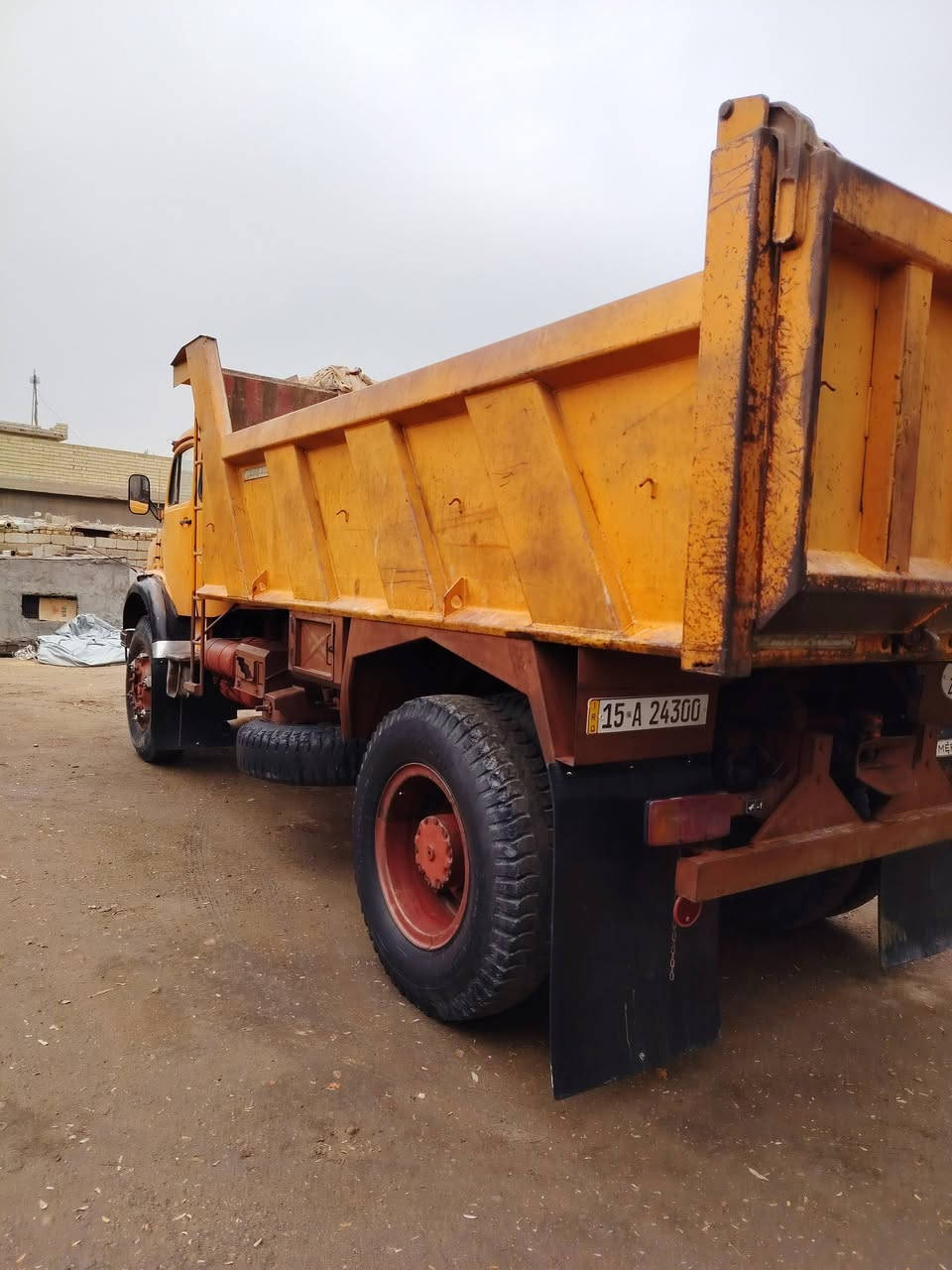 تك مايلر موديل 82 مكفول كفالة عامة كير محرك اكسن شاصي سيارة بلادية  على وضع الشركة  قطرة صبغ  مابيهة سيارة مامشتغلة رقم الانبار انكليزي تحويل مباشر مكان بغداد للاستفسار الاتصال على الرقم ***********
