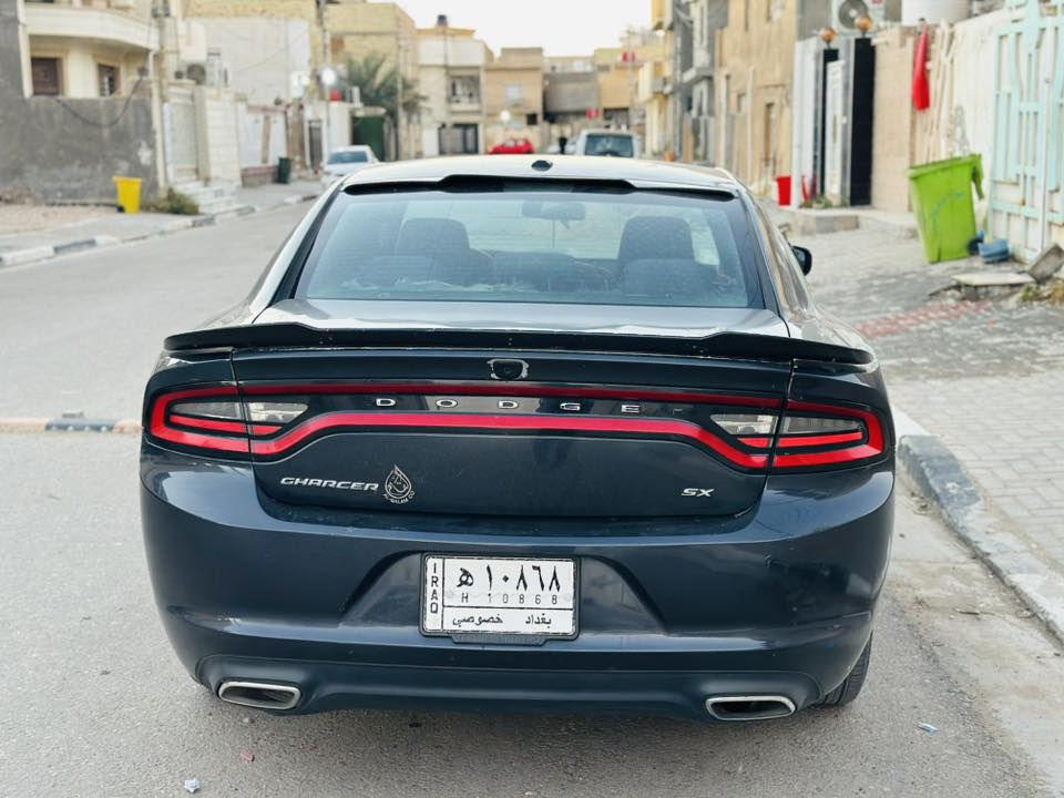 السلام عليكم 
جارجر 2016 اصل 
رقم بغداد
حادث خلفي موجوده صور حادث بالمنشور
بدون ايرباك 
مكان السياره كربلاء 
جاهزه للأخير
السعر 165 
***********
