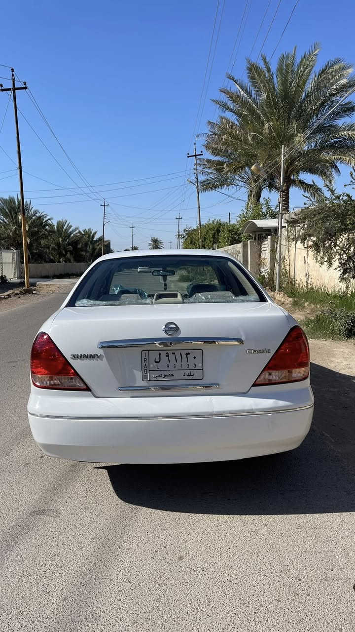 سني 2009 ياباني رقم بغداد مشروع وطني تحويل ثاني يوم محرك 1800 جاهزه من كل شيء مكفوله ما عدى شبر براس الجاملغ الامامي موضح بصور السياره احلى من الصور  السعر  ١١٥  وبيها مجال مكانها صلاح الدين الضلوعيه للاستفسار *********** واتساب موجود .
