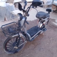 دراجه شحن للبيع عاطله العنوان بغداد الدوره رقم 07714271998