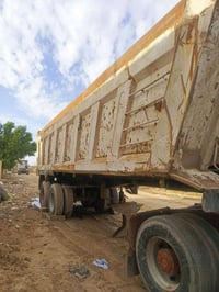 للبيع عربانه لمانيه مكفوله جاهزه للعمل  بدون تاير ترهم مراوس 078012560...