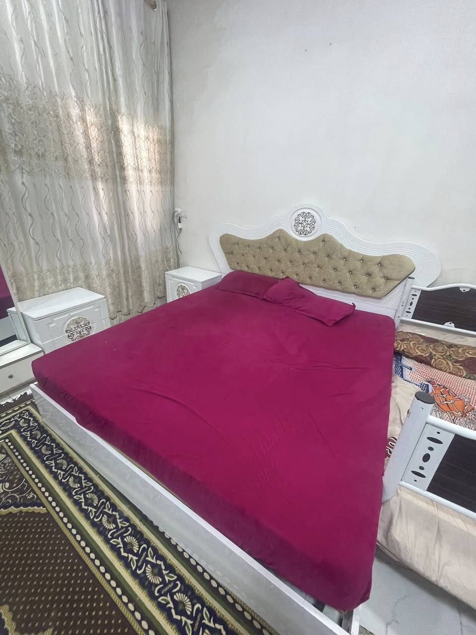 غرفه نوم للبيع السعر 350 ***********
