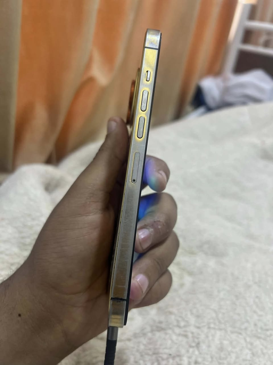 للبيع ١٣ برو ماكس ذاكره ٢٥٦ مطلي بذهب سعره ٤٢٥ مكاني بابل رقمي ***********
