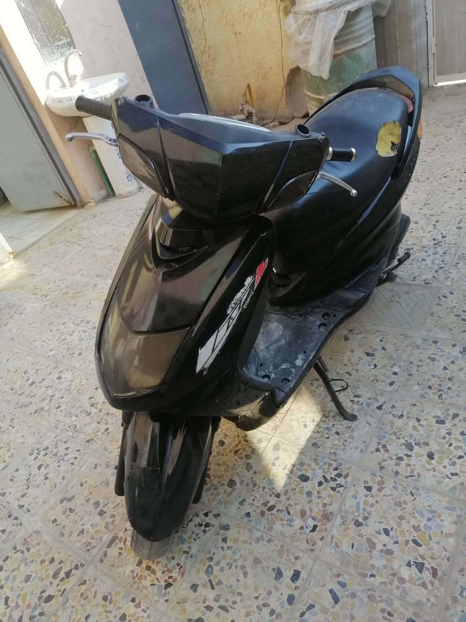 سلام عليكم سكنس نثية ياباني مزودة بس مكينة كلشي بية شغال مكاني النجف سعر450 وشراي يراسلني ويدلل***********
