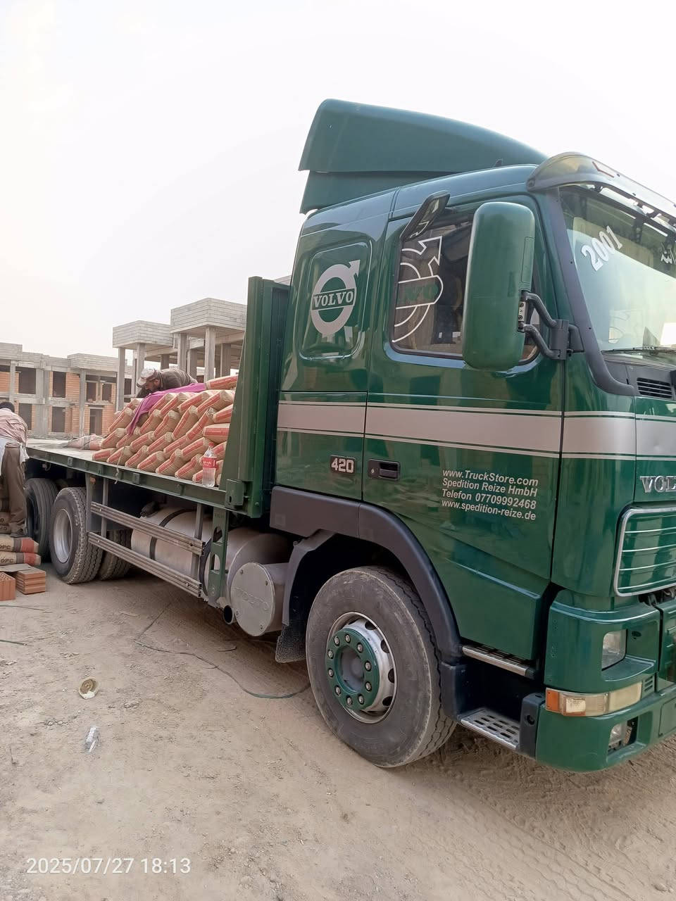 فالفوفلات ٢٠٠١
محرك ٤٢٠
سحال دبل تاير سنويه جديد
كركوك ***********
