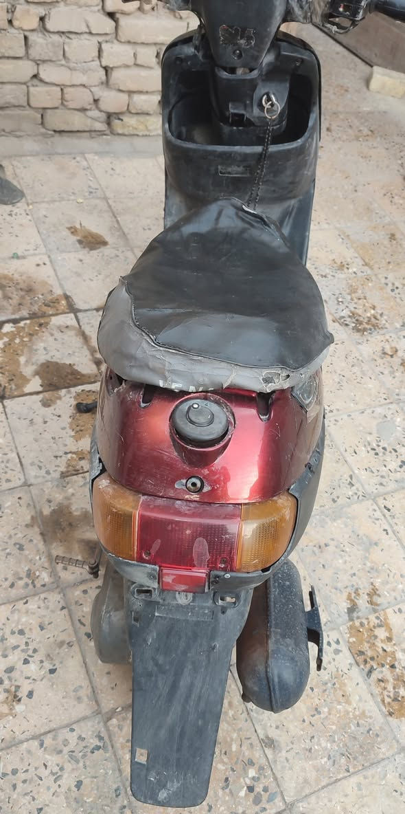 السلام عليكم دراجة بترا جاي تمشي وگطعت نار. +التاير مبنجر   ابيع كوم
حديد. 75 وبيها مجال


**إذا كنت صاحب هذا الإعلان وتريد حذفه لأي سبب، رجاءا أرسل رسالة إلى الدعم الفني**