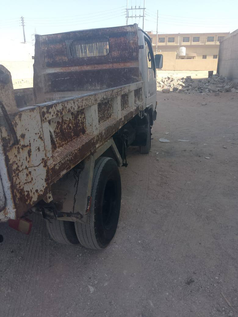 نيسان بلادي قلاب 3طن شاصي مكفول مكينه كير جديدتخم تاير رقم كربلاء  مديل 93 مداور ثاني يوم مكان كربلاء ***********
