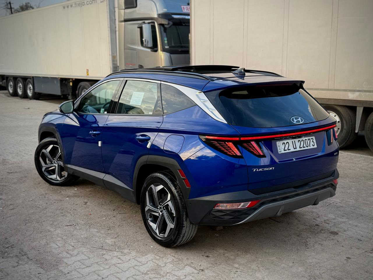 السلام عليكم *********** للبيع
هونداي توكسان 🔥 2024 Limited VIP 🔥
فووول للاخير لمتد 1/1 ام الريمونت 5 كامره 
وارد امريكي بانزين فقط 🇺🇸 ضرر واضح 
حافة الجاملغ + ربع بنيد . بدووون دواخل لغد/ شاصي / بدنه /براكيت/ راديترات / تبريد.. كله بلادي وضع الشركه شرط ابيعلك على الفحص 👍
ايرباك ستيرن فقط وراجع سيتم بلادي 
رقم اربيل كله جديد هزه فحص سنويه لحد 2031 تريد وكاله او تحويل موجود 

محرك 2500 / كير دكم 🔢
4❌4 فور ويل دبل اكسل

بصمه تشتغيل وابواب وجنطه تشغيل عن بعد⚡️
 تقدم وترجع بل ريمونت ⚡️⬇️ ⬆️

بانوراما
📸 5 كاميرات امامي وخلفي وجانبي
الكامرات الجانببه تشتغل بل دشبول مع الاشاره

فول رادار 360 درجه امامي خلفي جانبي ⚠️
تحديد مسار+توقف ذاتي ‼️سياقه ذاتيه
اشاير بل مري💡+ نقاط عمياء⚠️‼️

فول حساسات امامي خلفي جانبي
لايت زينون 4 عدسات/لدات اماميه ليلي نهاري
بك لايت Led متصل

داخل ابيض 🤍  كشن كهرباء ⚡️ خزن ميموري
كشنات جلد تدفئه🔴وتبريد 🔵خلفي امامي 
ستيرن تدفئه ♨️ اشاير بل مري💡+ نقاط عمياء⚠️‼️

سستم 12 سماعه 🔊 Bose + دمام امامي خلفي 
هاند بريك بصمه /‏Auto Hold
شحن 📱تلفون لاسلكي⚡️

شاشة لمس كبيره تتحكم بكامل السياره 
تدعم نظام Android Auto +Car

‏‎فول تحكم ستيرن +كروز مثبت سرعه 
4 وضعيات قيادة  ‏Smart‏-Sport🔥-Normal
كير بل ستيرن ( شفتات ✈️ )

( ❗️ملاحظه❗️) فقط الحادث المذكور بيه باقي السياره كفاله عامه  بيع او مراوس حسب القناعه
***********
