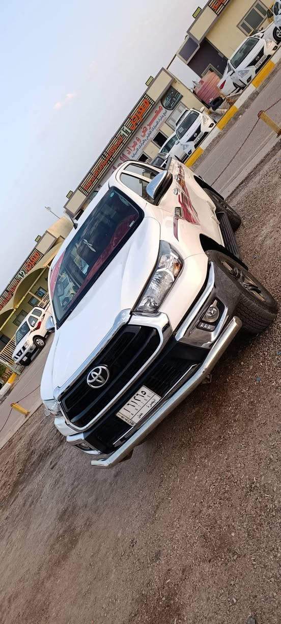 تويوتا هيلوكس للبيع بانزين فور ويل مديل 2023 اوتوماتيك ماشيه 23 الف السيارة السيارة مكفوله من الصبغ والضربه ... بيها ملاحظات بسيطه ... السعر 325 
للاستفسار *********** البصرة البصرة, العراق
