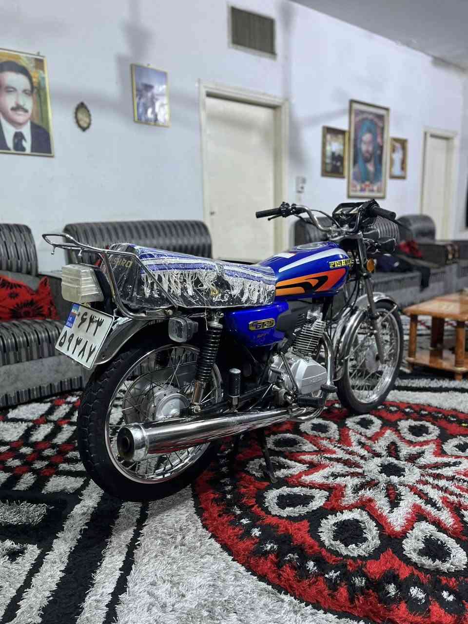 للبيع دراجه بيشرو مال ايران ١٢٥ سلف ٥ كير جاهزه وجديده وخير ﻣٰטּ الله وكلها مطابقه ﻣٰטּ طول للطول مكاني عواشه شراي اتصل ؏ رقم ***********
