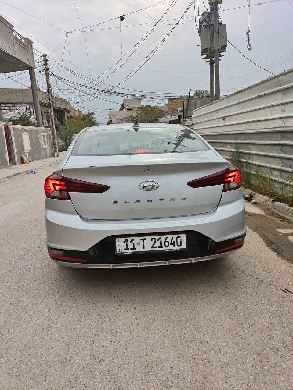 السلام عليكم انترا البيع مديل 2019سياره وارد أمريكي جاهزه مكينه وكير AT كفاله سياره داخله بدوان حادث سياره ماشيه 62مل تواصل عله هاذه رقم ***********
