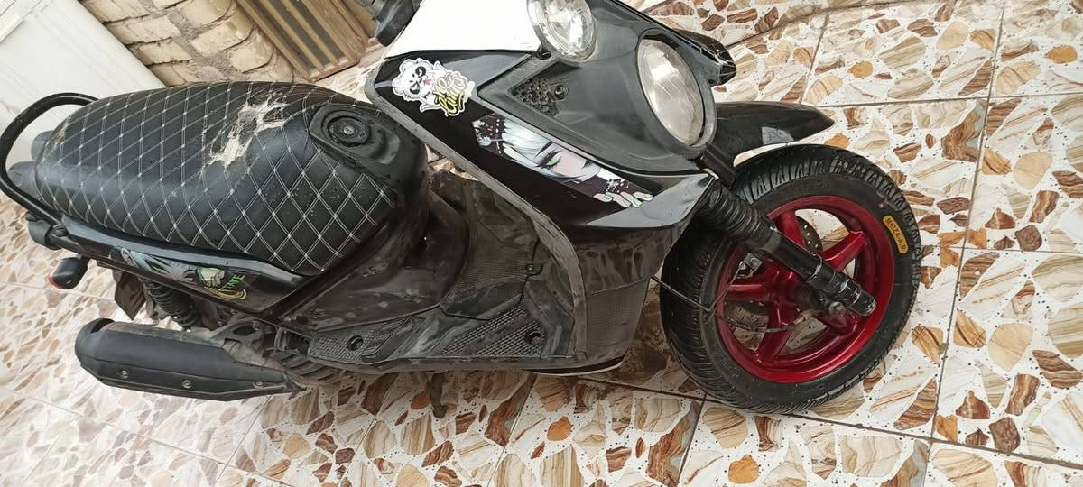 دراجه للبيع السعر 900الف دراجه مفوله مامفتوحه متواصل فقط واتساب ***********
