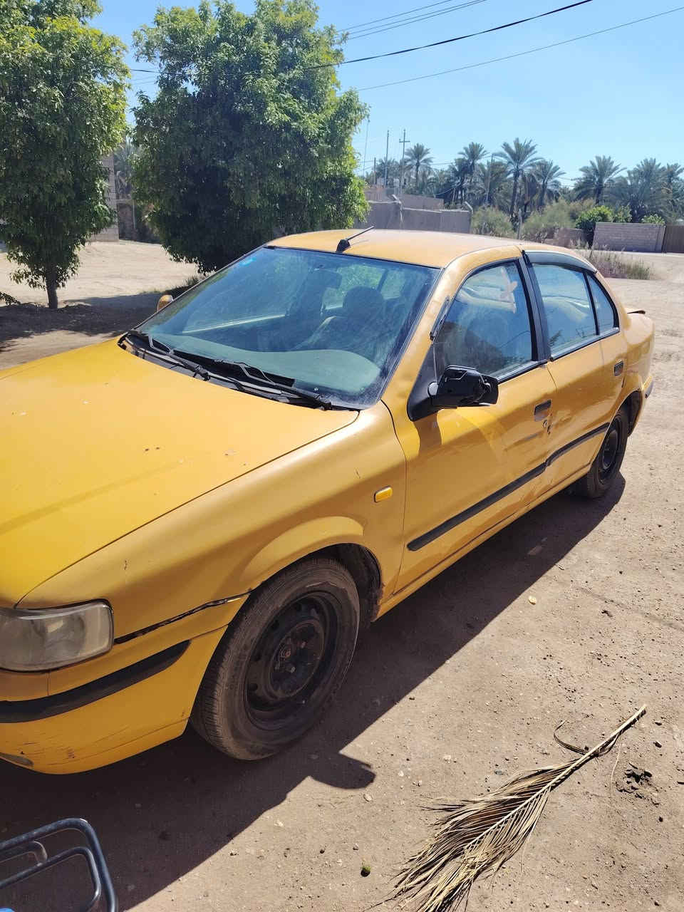 السلام عليكم سمند للبيع موديل 12 سنويه لل 27 مصفره هيئه و غرامات السعر 25 و بيها مجال ***********
