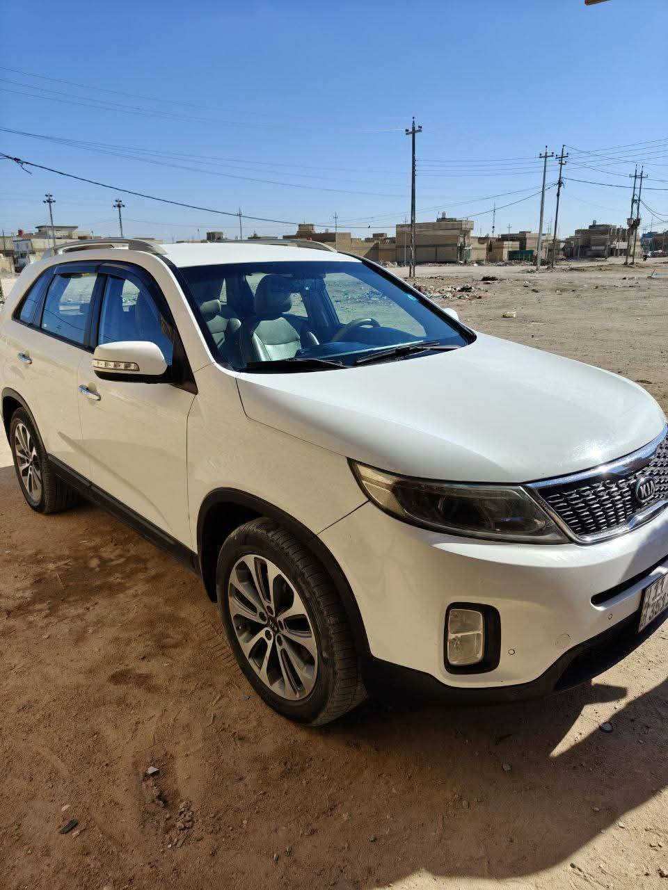 سلام عليكم
سورنتو 2015 خليجي محرك 6 سلندر كفاله عامه 
محرك گير مكفولات وع الفحص بصمت تشغيل وبصمات بيبان دواخل بيجي كشنات جلد 
ترحيب عن الاقتراب علامت سورنتو بلدوسات
 رقم بغداد بأسمي باقي التفاصيل اتصل وتدلل
***********
