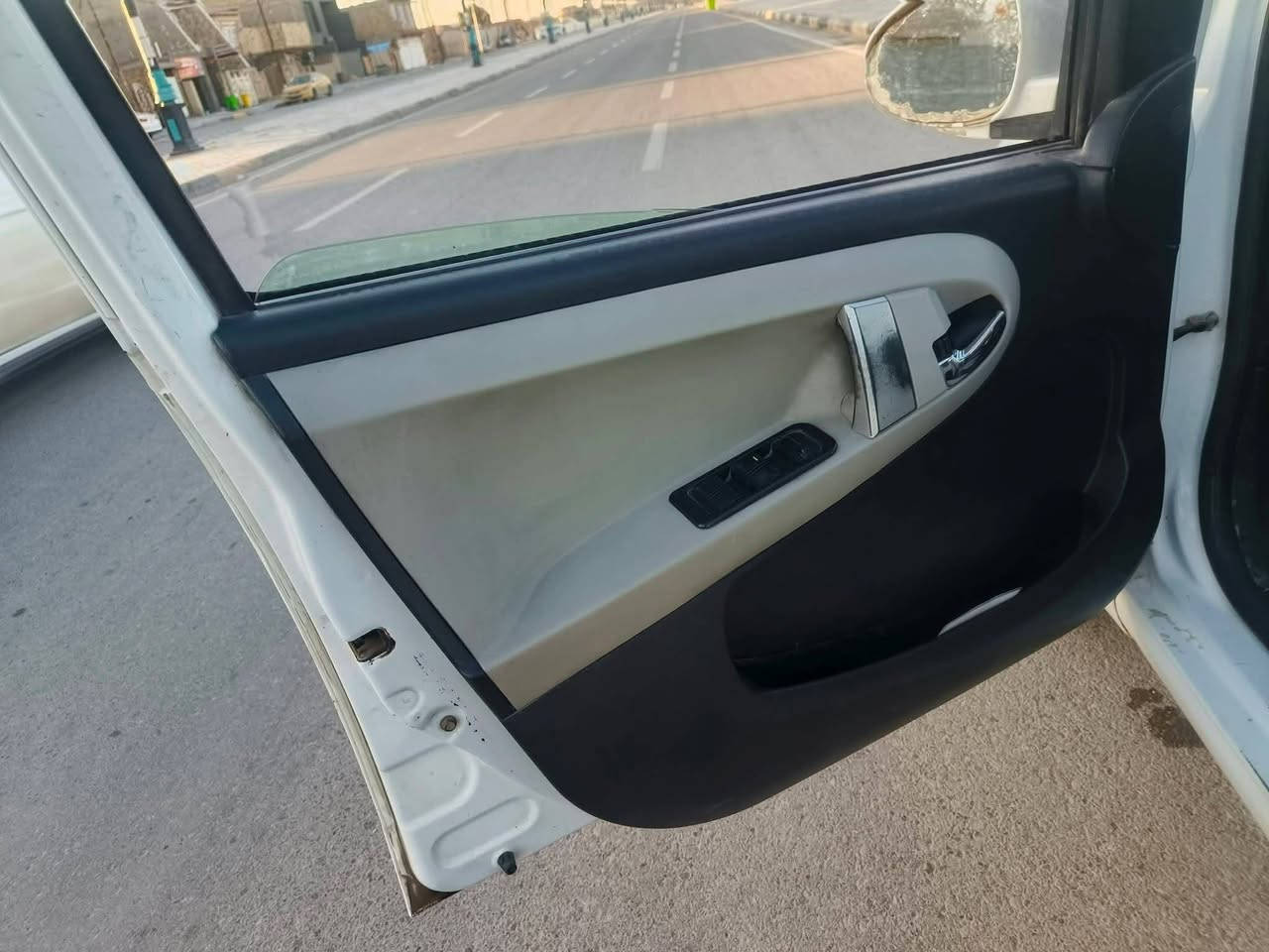 السلام عليكم ورحمة الله وبركاتة رمضان مبارك عليكم وعلى عوائلكم 😍
جيلي باندا 🐼  2016 جاهزة من كلشي مكينه كير حداديه تبريد تدفئة تخم تاير دوشمه نظيفه سيارة كلش جديده بخير على ياخذه  رقم واسط نكليزي مشروع وطني بيه صبغات تقريب ٤ قطع بدون ضربه قوية اثر طخطخات مكانه واسط الكوت سعره مناسب 50 وبيه مجال كلش بسيط سعر 2013 " الاستفسار ***********
