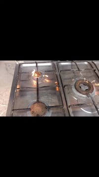 طباخ للبيع الي يريده يخابرني  07804259437