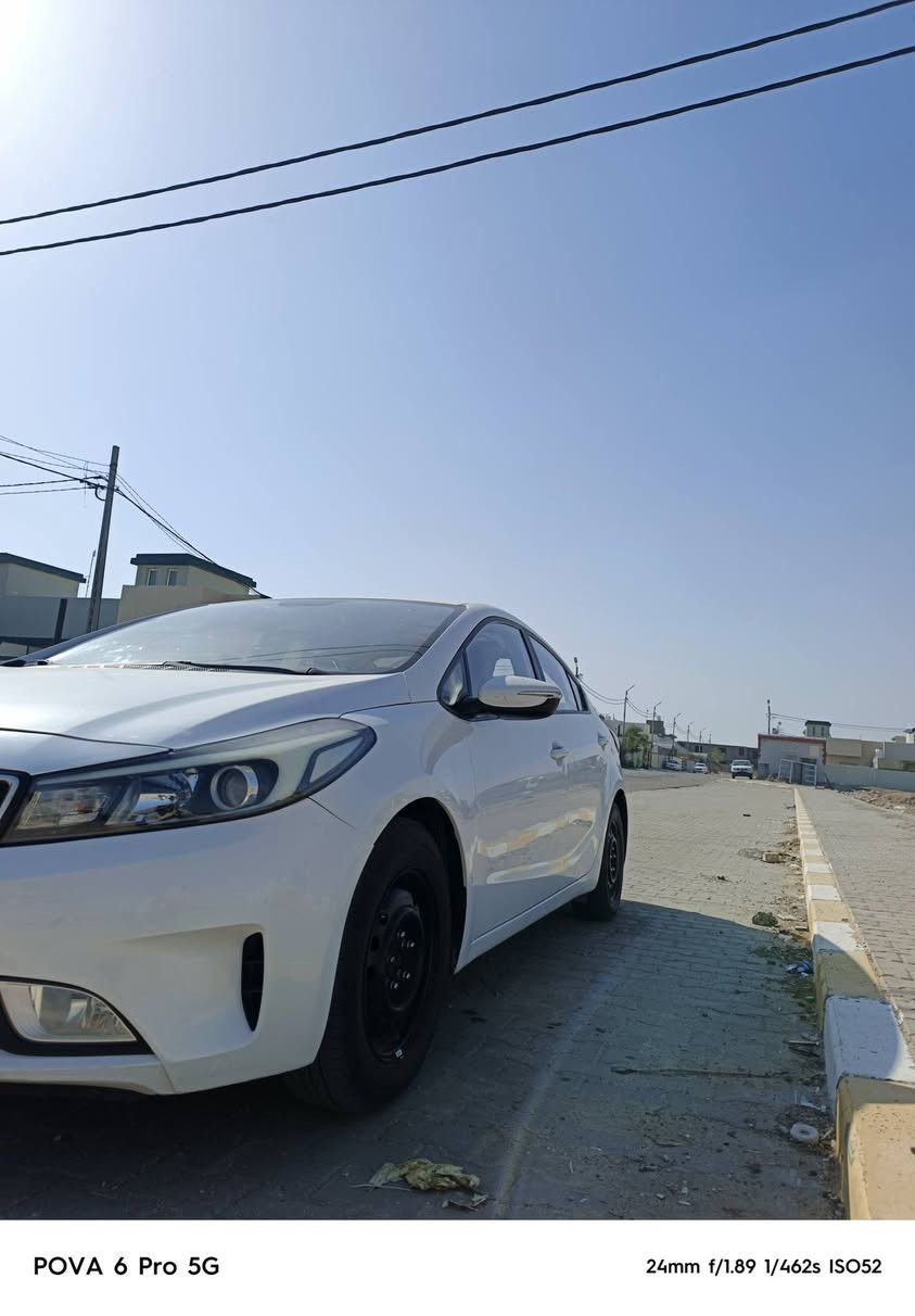 السلام عليكم كيه سيراتو مديل 17 وارد خليجي كفاله تبريد تدفائه كله شغال ما عايزه شي مكينه 1600  مكاني نجف (***********)
