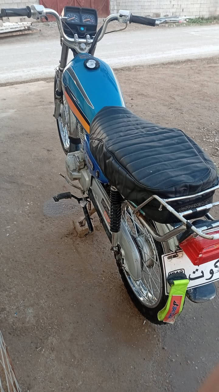 سلام وعليكم دراجه لبيع نامه برو موديل 20 دراجه تخبل كشلعه كمعدل دراجه ما ناقصه شي دراجه لاتنقيص لاتبخير  هاذ رقمي *********** دك وبيك خير ودتلل وسعر ب400 وبيهه مجال
