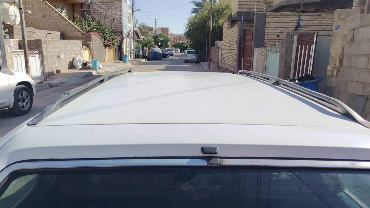 سلام عليكم مرسيدس دب ستيش رقم بغداد انكليزي  بسمي محرك بلادي تخم تاير جديد حداديه جيده  50 وبيها مجال عنوان كربلاء  رقم موبايل *********** موديل 87
