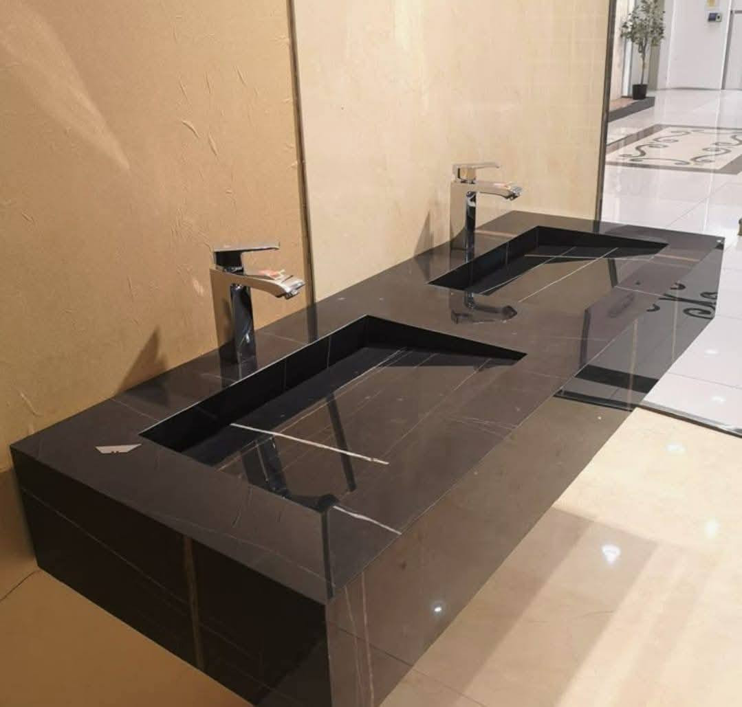 مغاسل مودرن بورسلين حسب الطلب والقياس واللون والديكور التريده
***********
