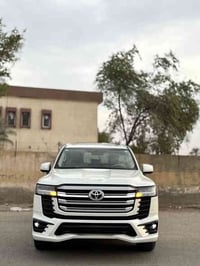 لاندكروز 2024 ساز لمتد اصل  ماشي 20الف حقيقي  كفالة عامه من الزلغ شرط ...