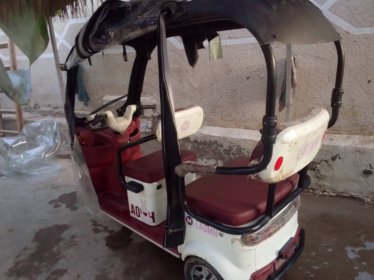 تكتك شحن كلش نظيفة اي نقص مابيها بس عوزها بطاريات بغدادبوب الشام سعر750 تلفون ***********
