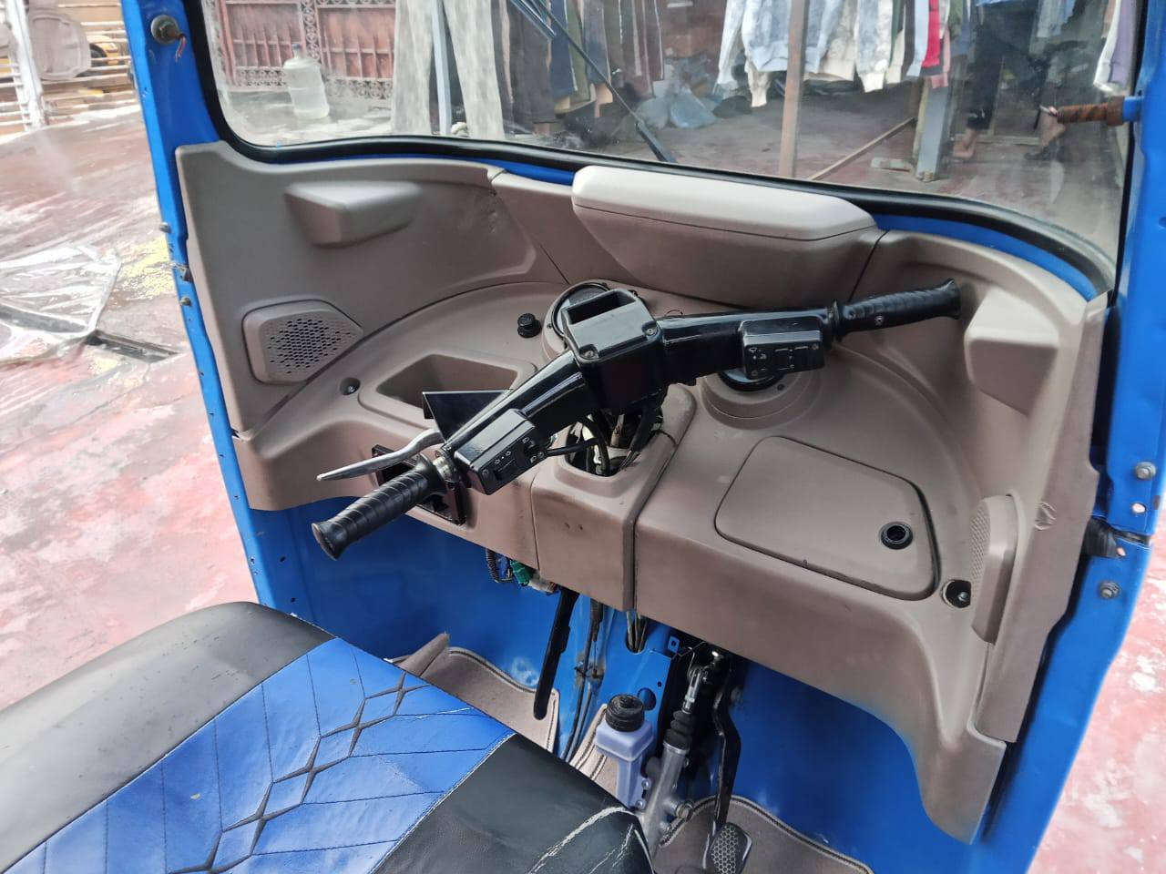 تكتك لبيع موديل 2022شهرر 10 رقم بغداد
كشرر بي بس تكحيل ولمكينه مبدل فقط زنجيل 
السعرر 8500
العنوان بغداد فلكه حي نصر 
رقم الهاتف ***********
