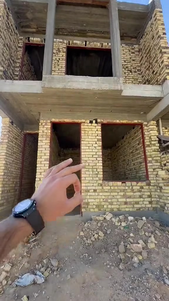 🏡 هيكل للبيع – موقع مميز
📍 الموقع: الحلة / البكرلي – شارع الغسل
📐 المساحة: 100 متر
🏗 البناء: هيكل طابق ونص
📑 نوع السند: زراعي سند 25
💰 السعر: 45 مليون (قابل للتفاوض)
📞 للاستفسار:

✨ مناسب للسكن وفي موقع هادئ وقريب من الخدمات
📞 للاستفسار والتواصل:
***********3
🏢 أو زيارة مكتب أوتاد للاستثمار العقاري
📍 الحلة – حي الجزائر مقابل كلية الإدارة والاقتصاد.
