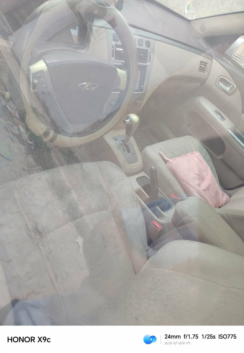 السلام عليكم شيري اي فايف فقط بنيد مصبوغ وجاملغ بدون ضربه ٢٠١٣ جاهزه ب٤٩ وبيه مجال جيتك***********
