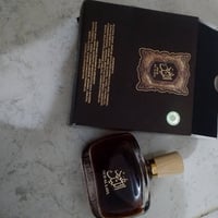 عطور امزون • ٧٠قطعة • توصيل