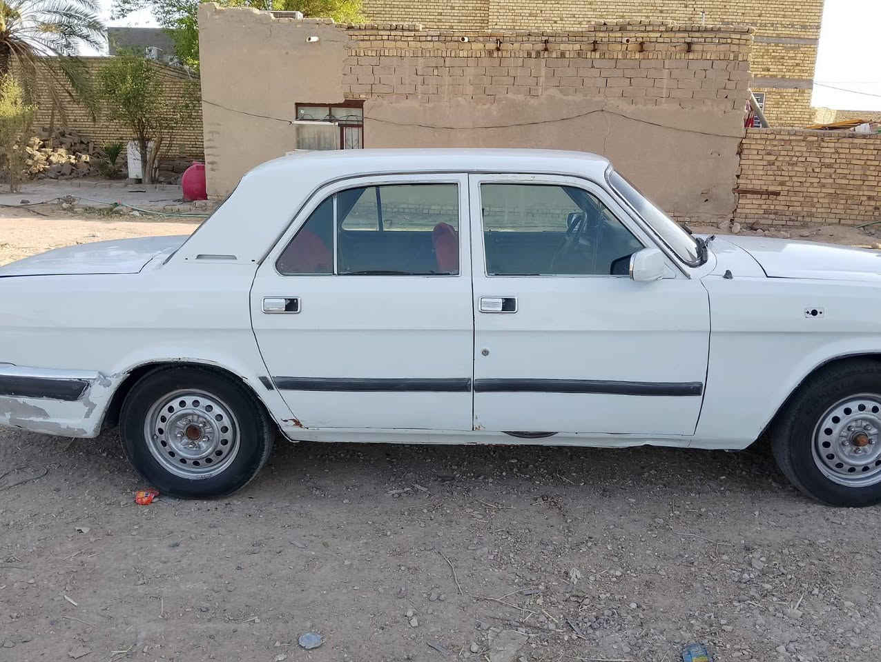فولكه للبيع مكينه وكير نضاف وحداديه نضيفه وكهربيات كامله تبريد ثلج تخم تواير جديد ودوخل جدد سياره جاهزه من كل نواحي سعره 35 اوبيه مجال بصيط كلش الاتصال عله رقم‪***********
