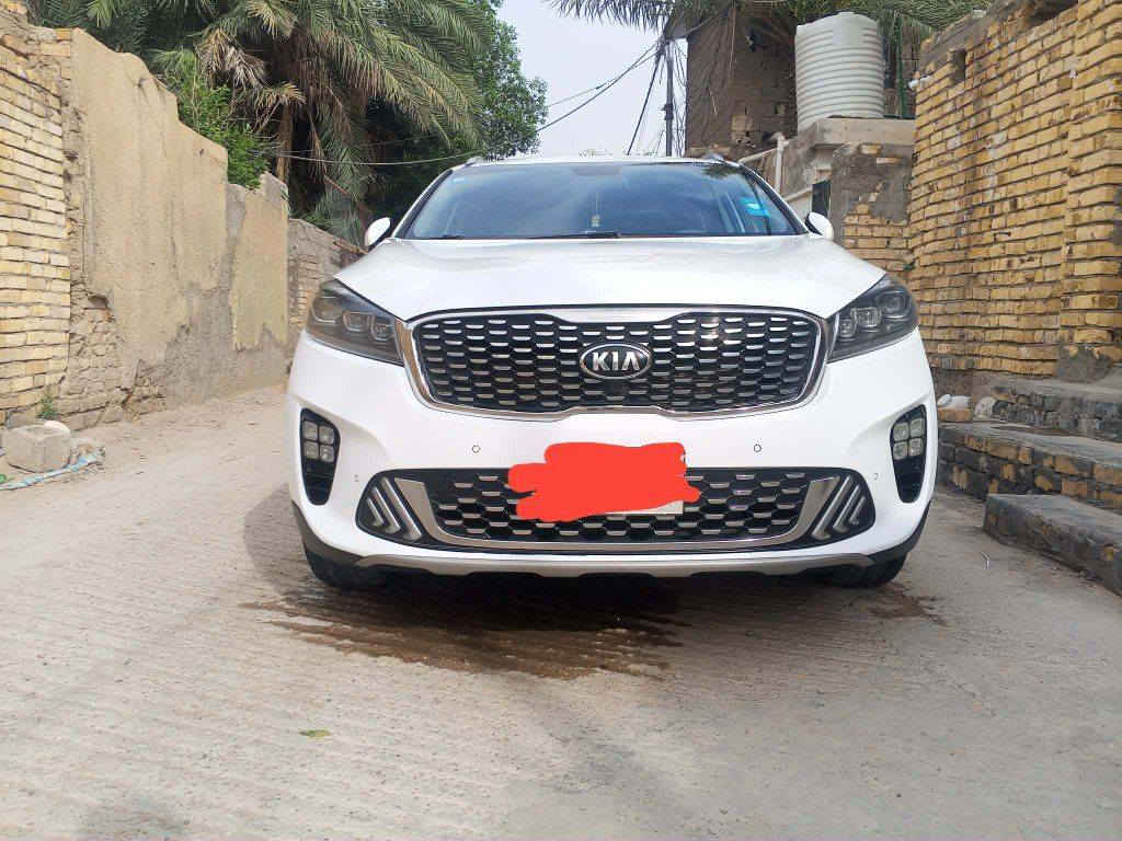 السلام عليكم كيا سورنتو موديل 2019 شكل 2020 خليجي V6
1- رقم بغداد 
2- ثلاث قطع تبريد
3- 7 راكب 
4- حساس امامي حساس خلفي 
5- مرايه شفط
6- كشنات كهربائيه 
7- بصمه
8- صندوق كهربائي 
9- كير ومكينه مكفوله

رقمي ***********
