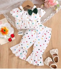 ملابس أطفال • مقاسات ٢-٧ سنين • درزن ١٢