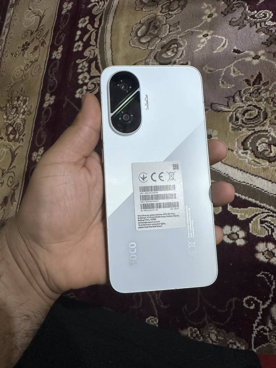 بوكو اف 7 ذاكره 256 جديد سعر 450  كامل ملحقات واتساب ***********
