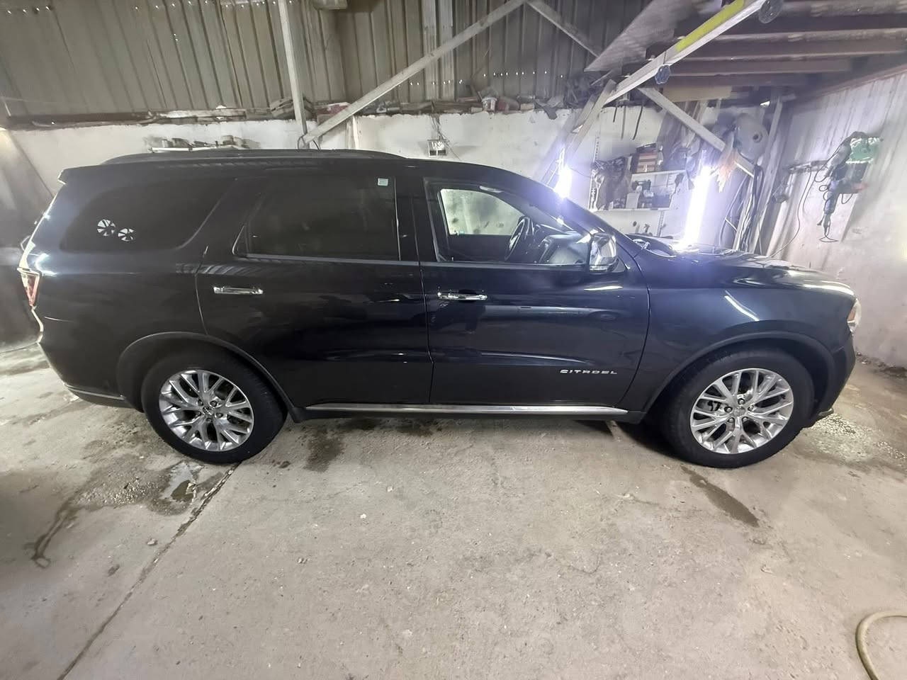 دوج دورنكو مديل 2014  فئة السيتاديل فول مواصفات للأخير محرك سته سلندر 3600 دخول جديد كتاب ظباط قبل شهر داخله للعراق ماشيه 112
كفاله من الصبغ والفتح والتبديل والغرق كفاله عامه 
بيع سريع 203 وبيه مجال 

رقم صلاح دين مشروع وطني وين ماتحب تداور 

صور امريكا مرفقات بالمنشور الحادث عطل ميكانيكي 
اتصال فقط لاتراسل ماجاوبك 

***********
