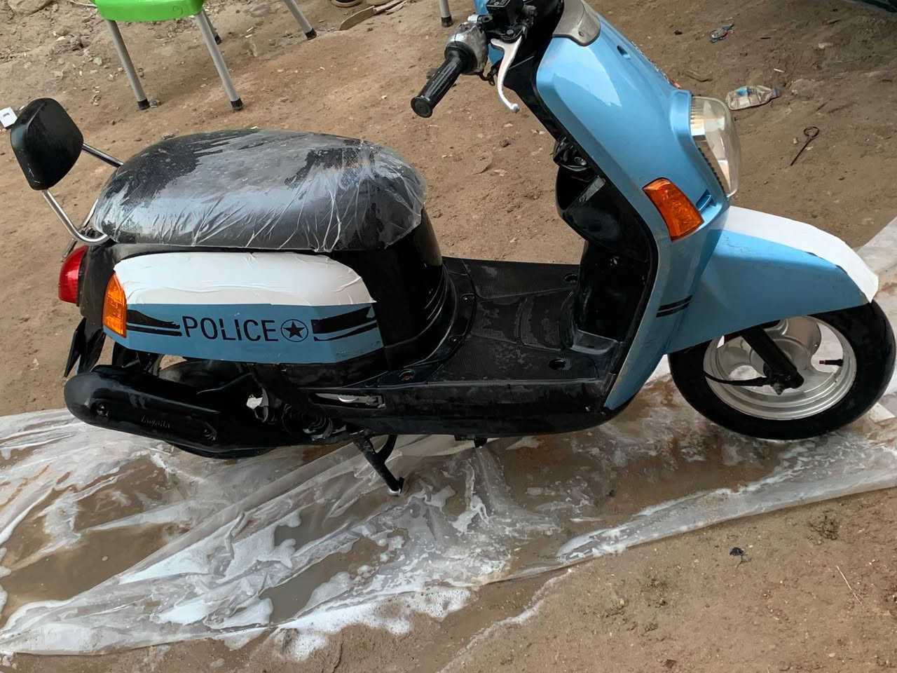 بلوس نضيفه او حلوه سعر 700 بيه مجال شي بسيط 
مكاني حيانيه 
***********
