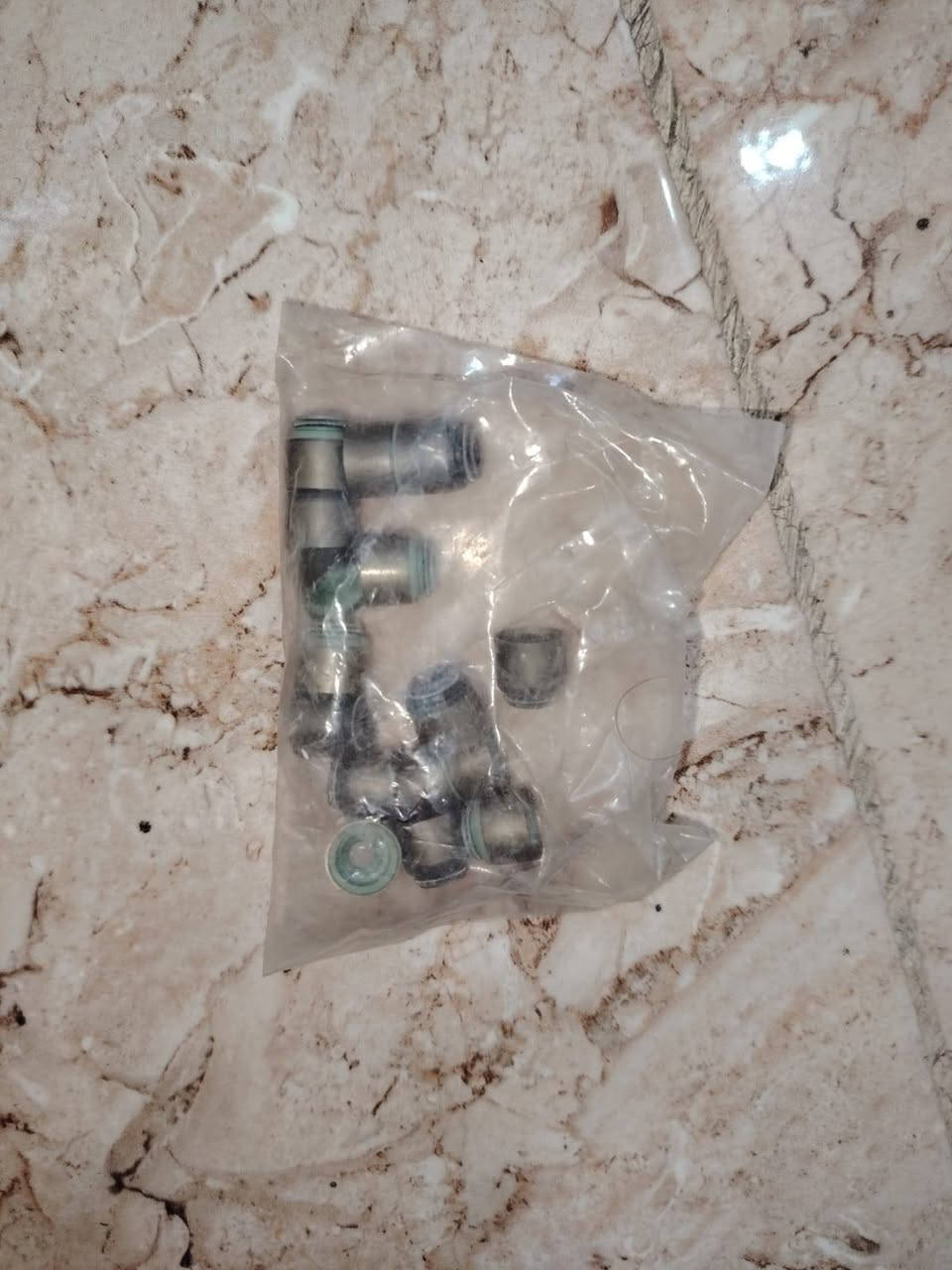 السلام عليكم
غراض لانسر بومه للبيع
كلمن و سعره
المكان بغداد
اتصال واتساب ***********
