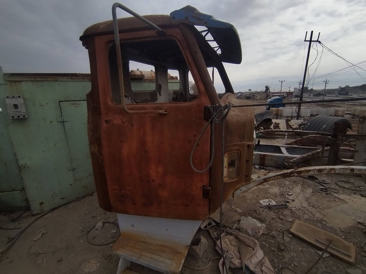 غراض سكانيا ١١١ للبيع *********** عنوان كركوك
