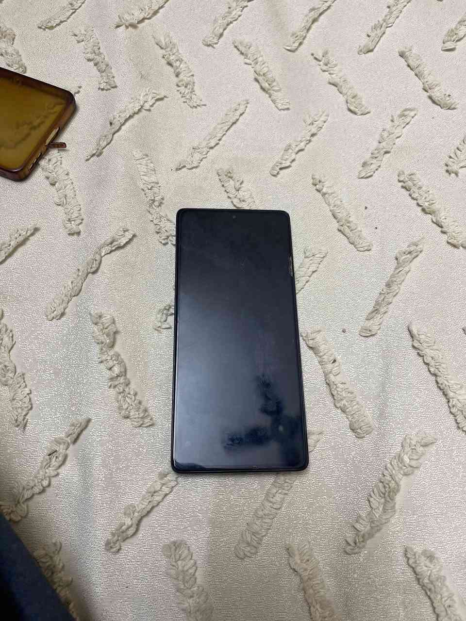 سلام عليكم تلفون للبيع Infinix GT20 Pro تحديث 16 قبل الكل محدثه ورام 1212 جهاز نضيف سعره 250وبيه مجال مستعجل ع بيعه مكاني بغداد
الحسينيه الراشديه للتواصل واتساب فقط 
***********👌💯
