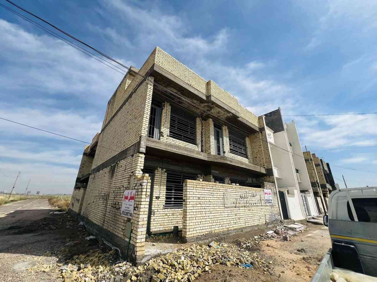 هيكل للبيع 100متر مربع 10/10 ركن  4 غرف نوم صاله مطبغ خدمات  الموقع النصر مربع البحيره


**إذا كنت صاحب هذا الإعلان وتريد حذفه لأي سبب، رجاءا أرسل رسالة إلى الدعم الفني**