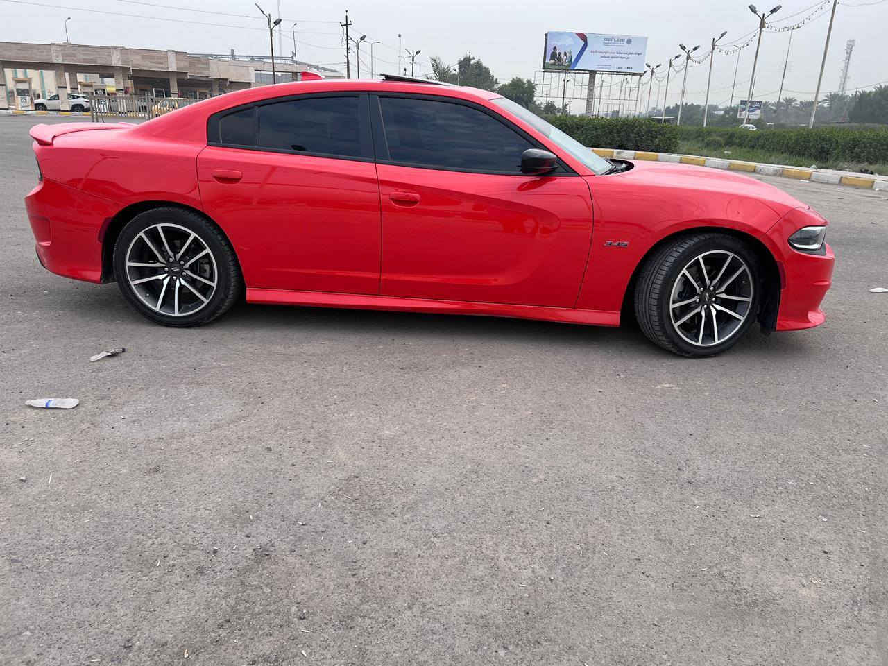 السلام عليكم
جارجر RT 5700
 برتقالي
2023
حادث بس بنيد مبدل او مصبوغ بدون دواخل 
فول ال فول 
فتحه 
رادار امامي 
رادار جانبي 
كشن ذاكره 
فول 
زيرو زيرو ماشيه 4000
بدون رقم كاتي 
غير متواجد عل فيس 
***********
