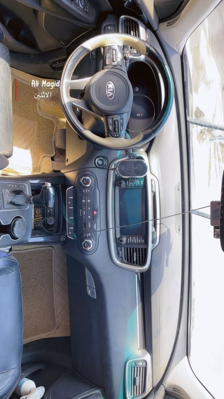 سورنتو sx 
فول مواصفات 
بنيد فقط صبغ 
مكانها ذي قار 
***********
السعر ٢٠٥
